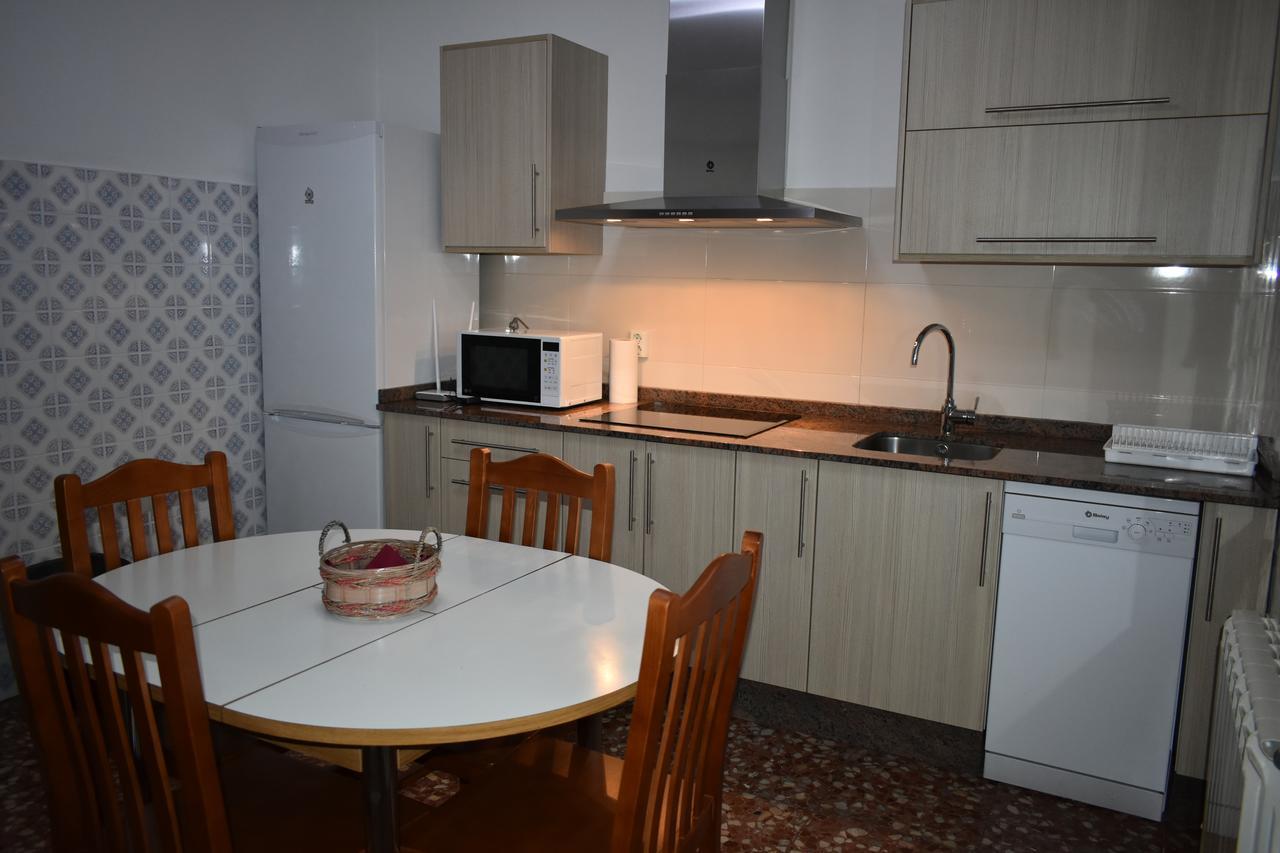 Apartamentos Picea Azul Vega de Espinareda Esterno foto